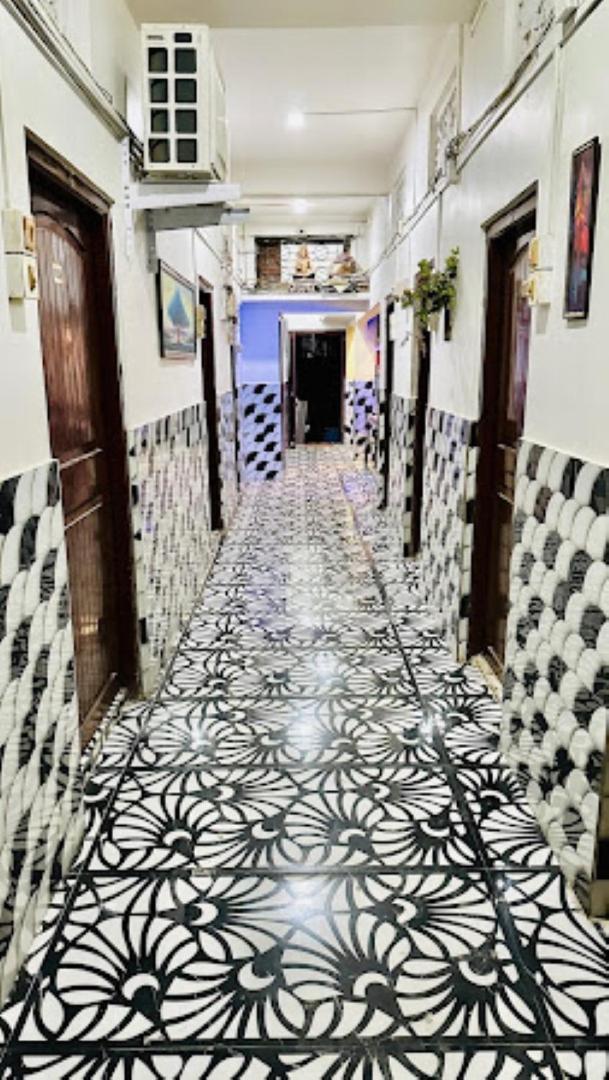Hotel Nilamber By Grb Lumding Extérieur photo